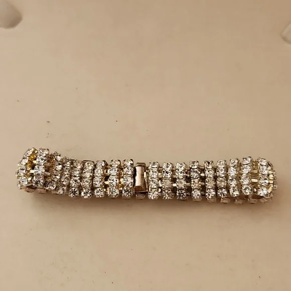 Vintage Rhinestone Bracelet - Picture 6 of 9